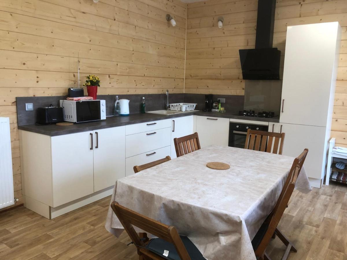 La Petite Ferme De Pouillon - Parc Animalier - Aire De Loisirs B&B 외부 사진