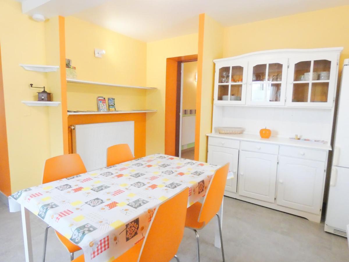 La Petite Ferme De Pouillon - Parc Animalier - Aire De Loisirs B&B 외부 사진